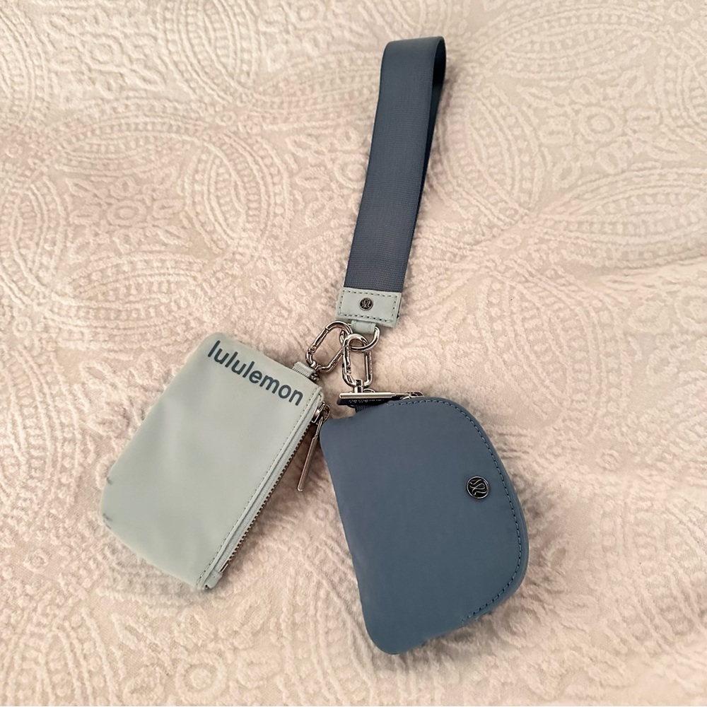 Lululemon Blue Wristlet Set